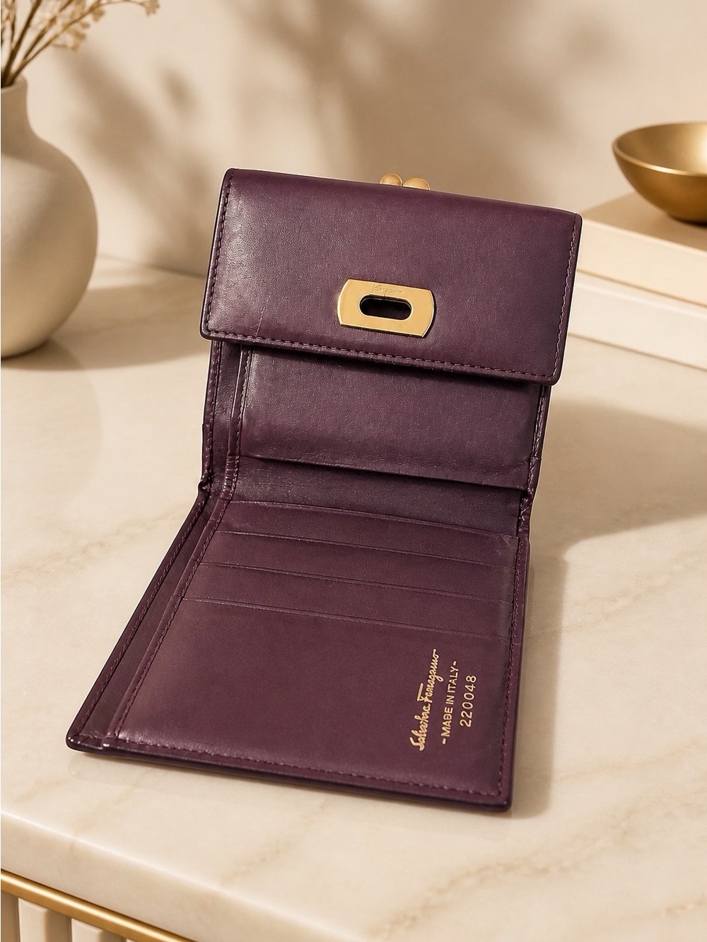 Vintage Salvatore Ferragamo Gancini Leather Tri-Fold Wallet 220048 Burgundy Plum - Picture 2 of 11